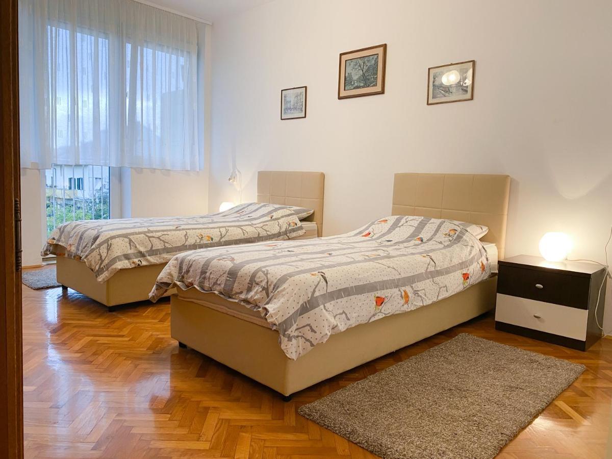 Kate'S Apartment Spalato Esterno foto